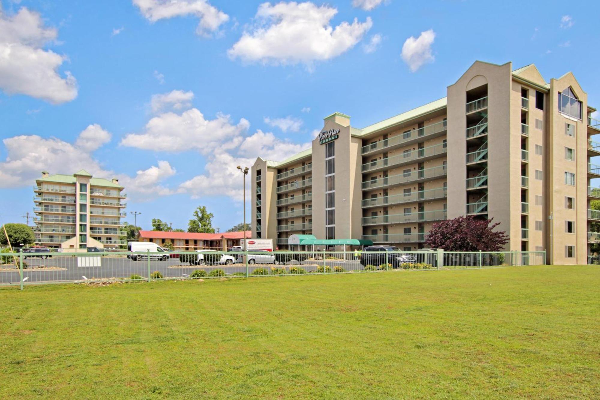 River Place Condos #605 2Bd 鸽子谷 外观 照片